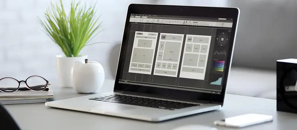 A weboldal készítés módja egyedi fejlesztéssel vagy sablon alapján.